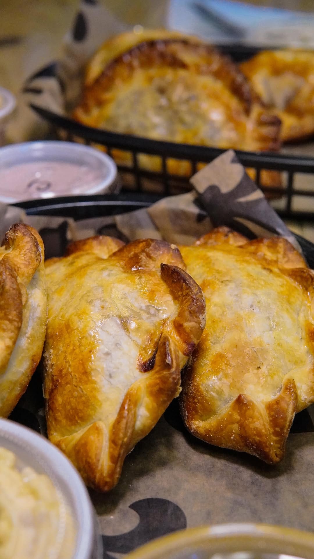 Post 4 by Destiny’s Eats on Instagram (video)