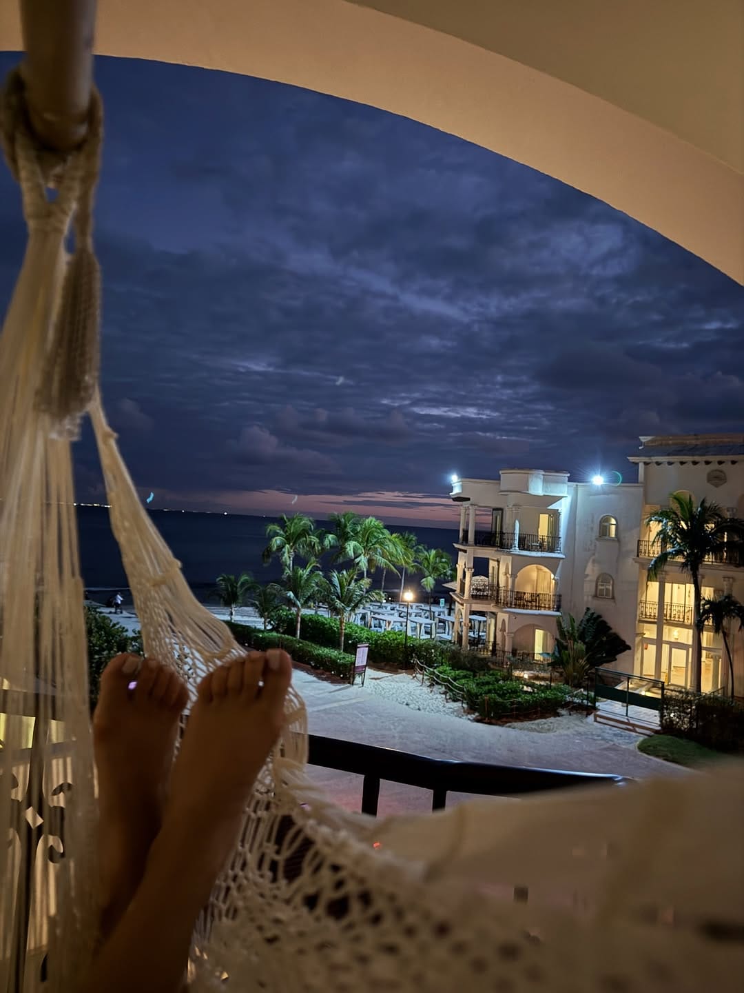Post 1 by Iveliz Mariah Ossa 🇵🇷🇨🇴 on Instagram (carousel)