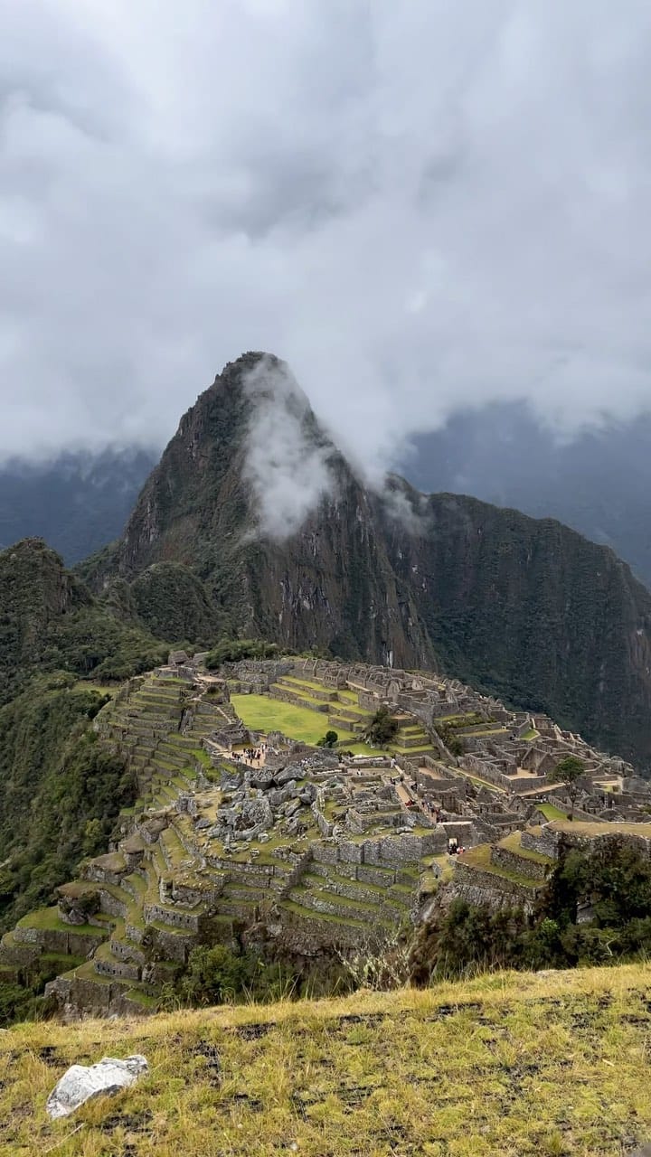 Post 9 by Iveliz Mariah Ossa 🇵🇷🇨🇴 on Instagram (video)