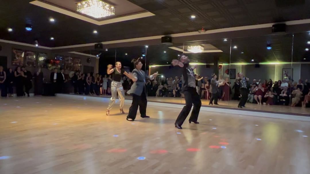 Post 7 by Andrew Nikitchenko on Instagram (video)