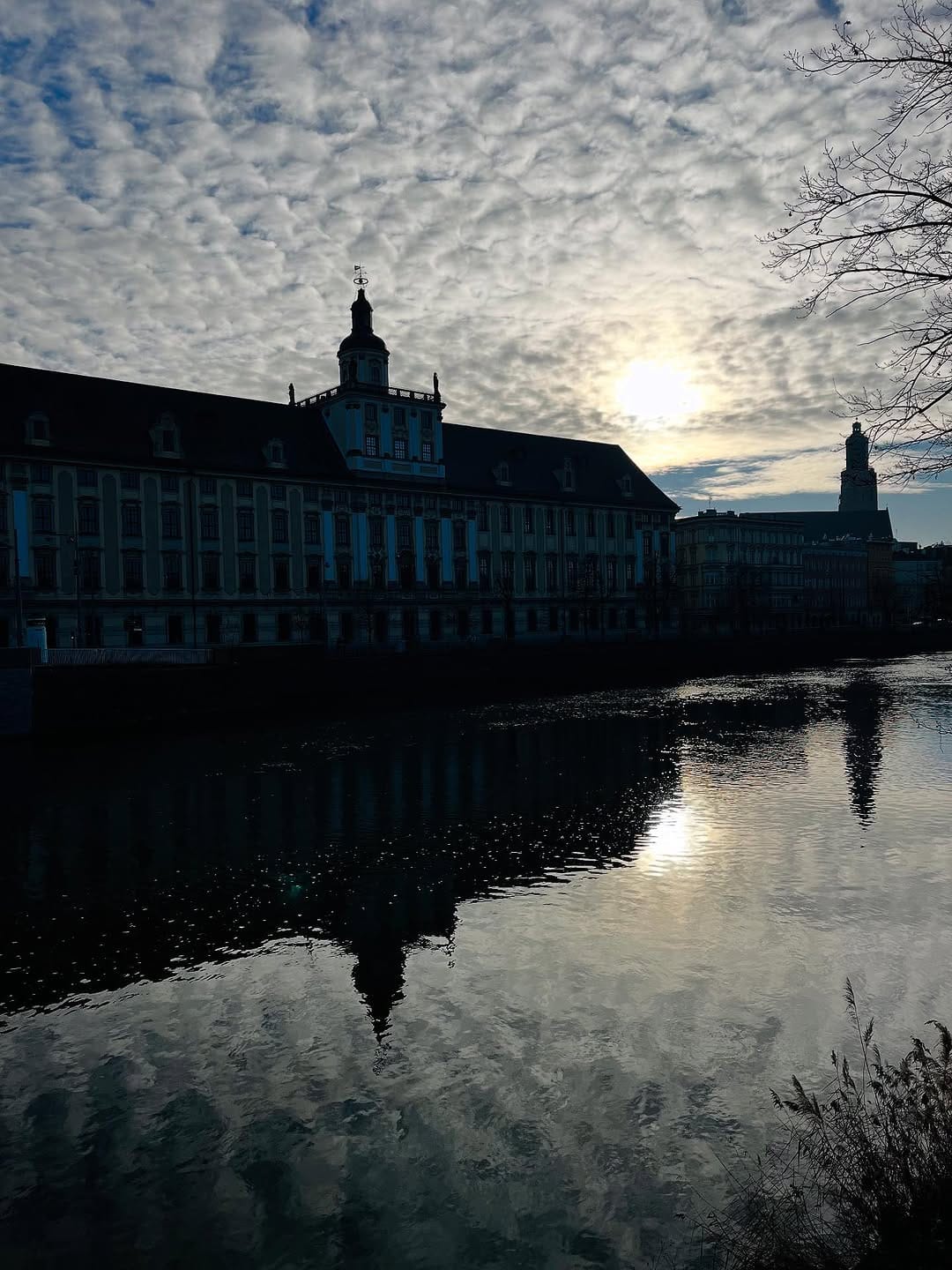 Post 4 by Chris Ti An Z on Instagram (image)