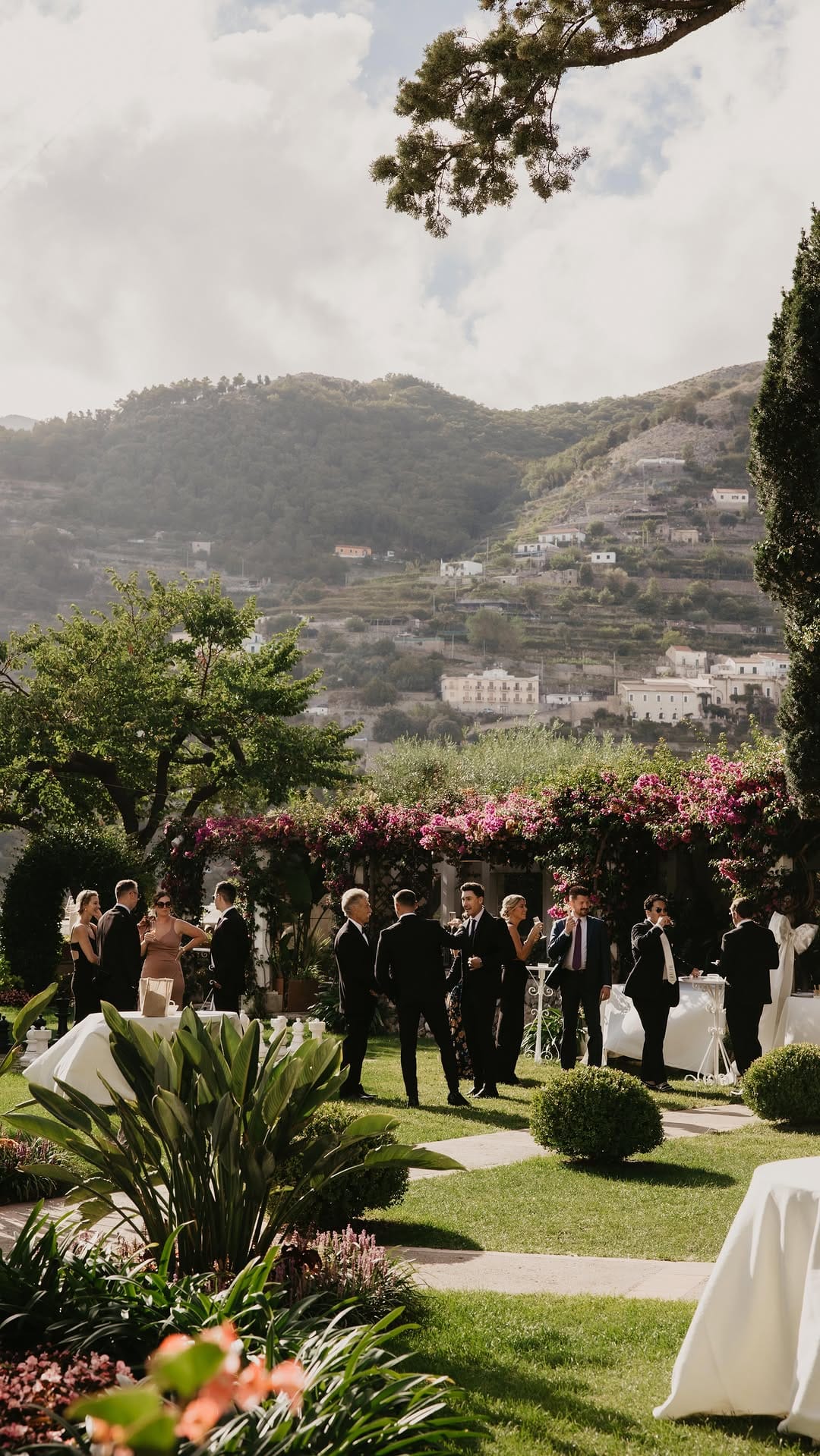 Post 2 by Wedding/Elopement Photographer on Instagram (video)