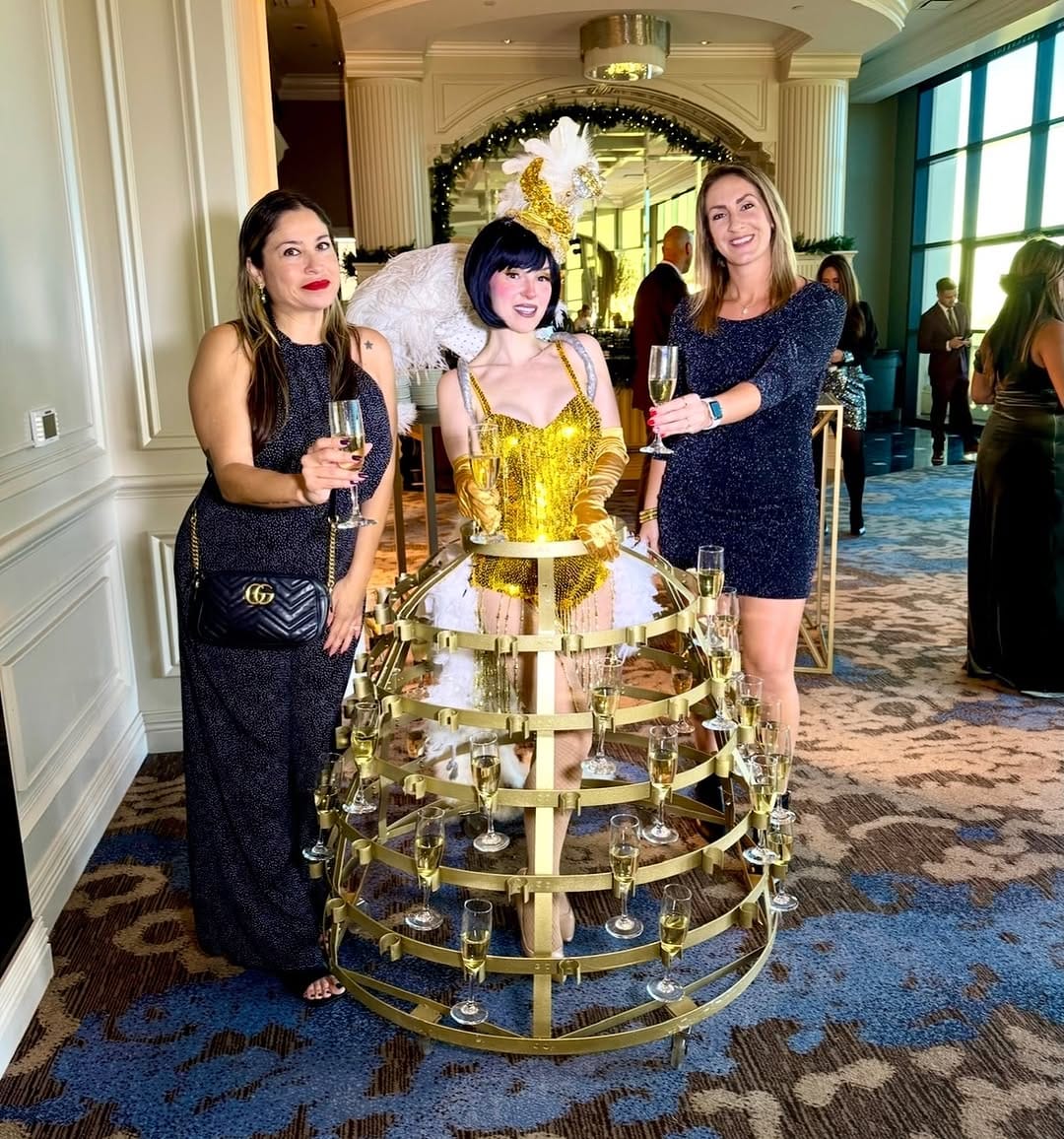 Post 8 by Stephanie Dupuis on Instagram (carousel)