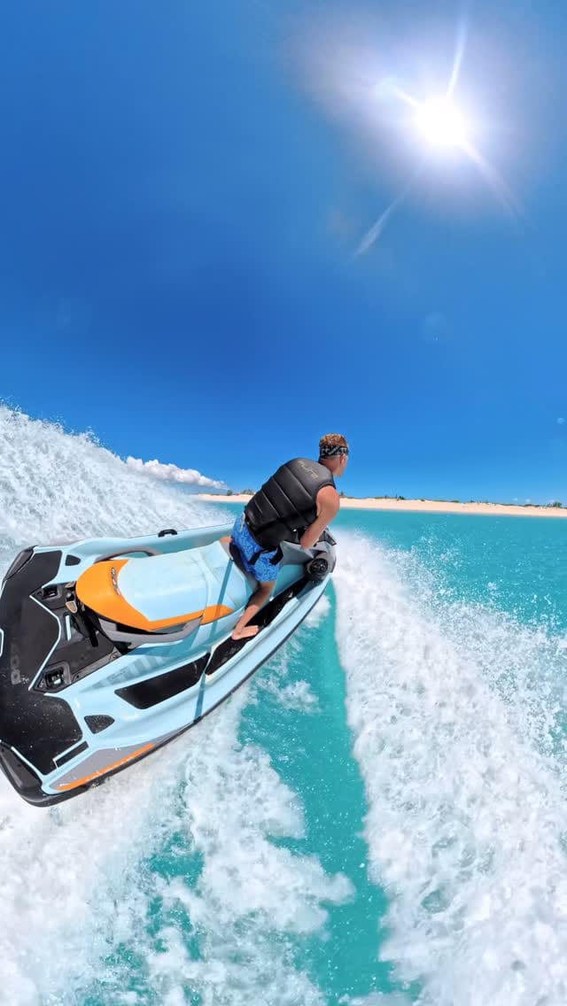 Post 8 by Hayden Bradley on Instagram (video)