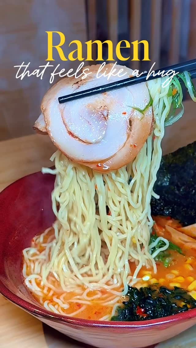 Post 8 by Who’s Feeding Mimi on Instagram (video)