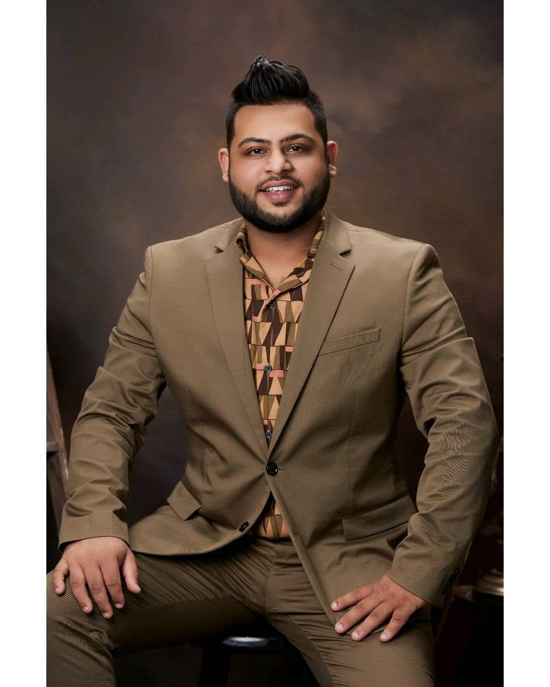 Post 8 by Gaurav Hariyani on Instagram (video)
