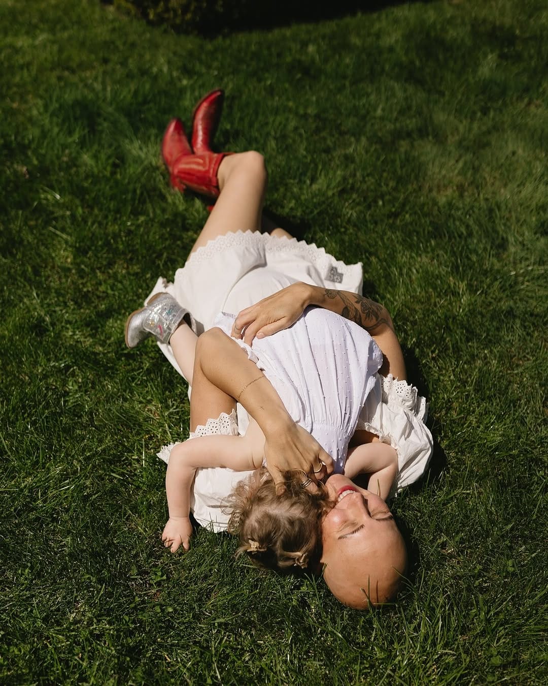 Post 9 by Mariah Anderson - Oregon Wedding Photographer on Instagram (carousel)