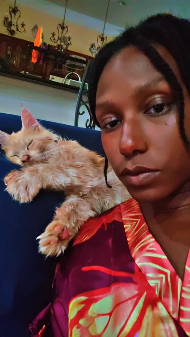 Post 4 by Johanna Hernandez on Instagram (video)