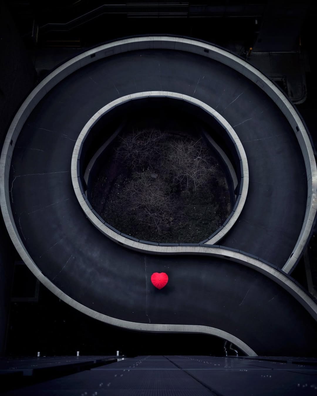 Post 9 by Mike Kremel • Chicago Based on Instagram (image)