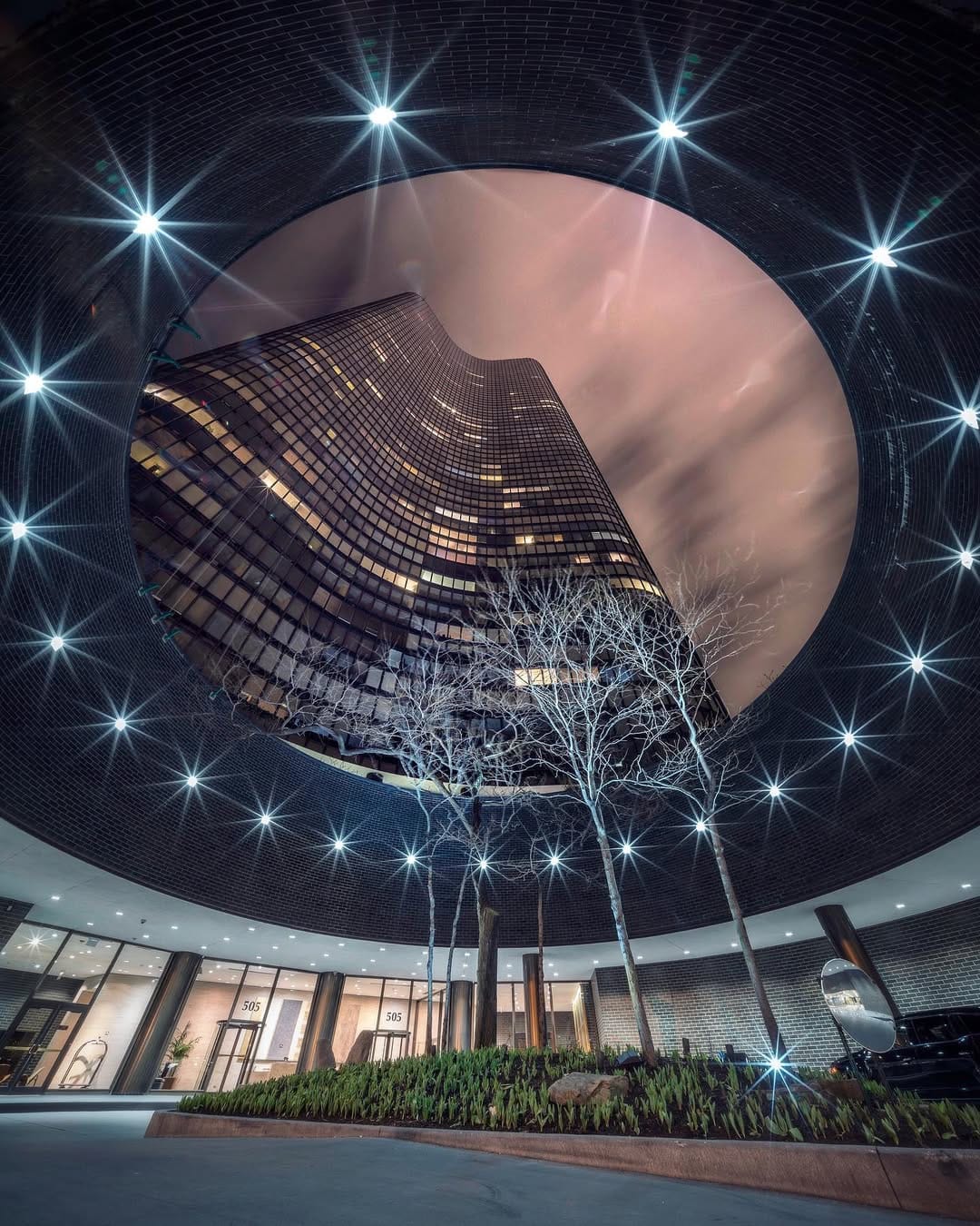 Post 10 by Mike Kremel • Chicago Based on Instagram (image)