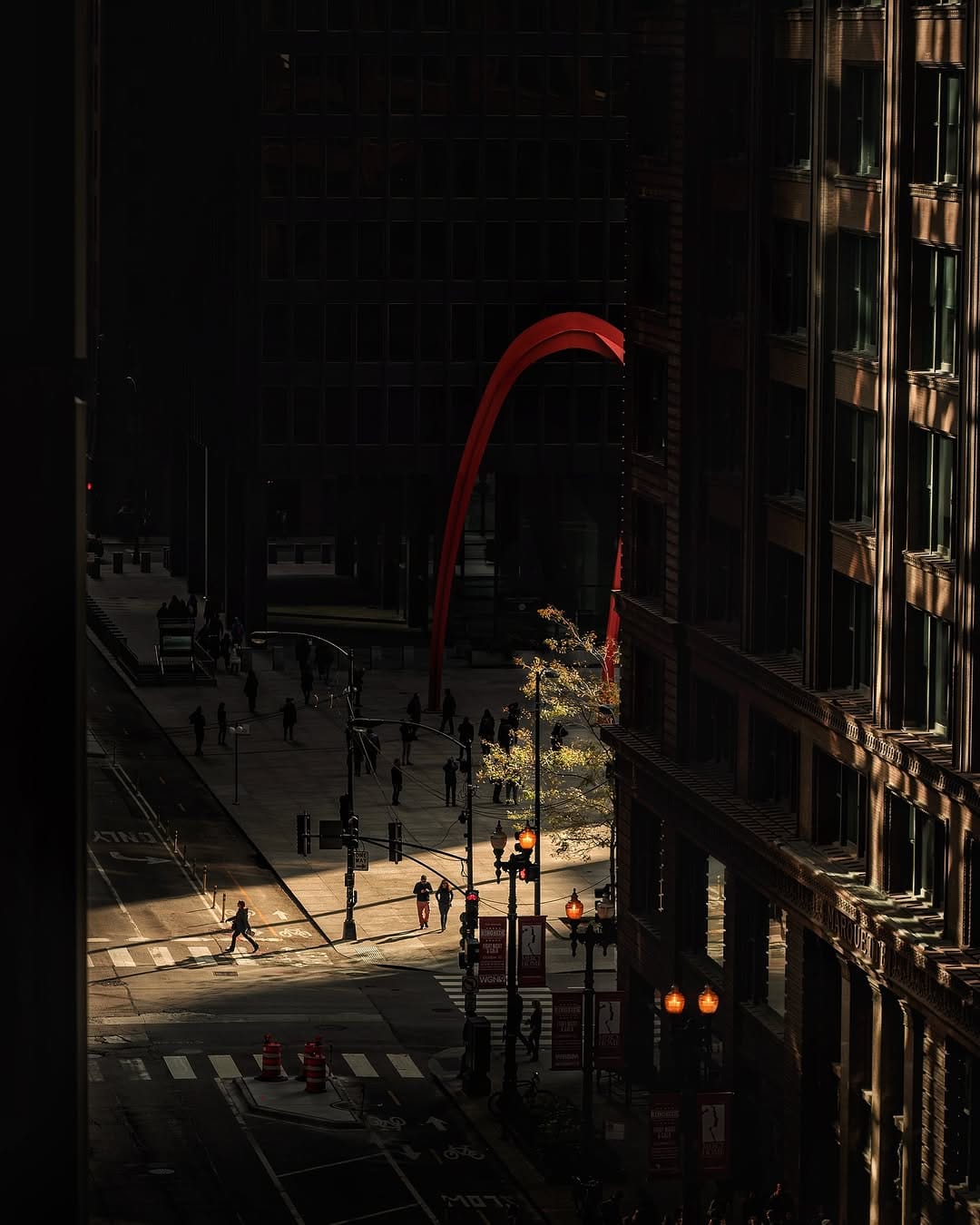 Post 2 by Mike Kremel • Chicago Based on Instagram (image)