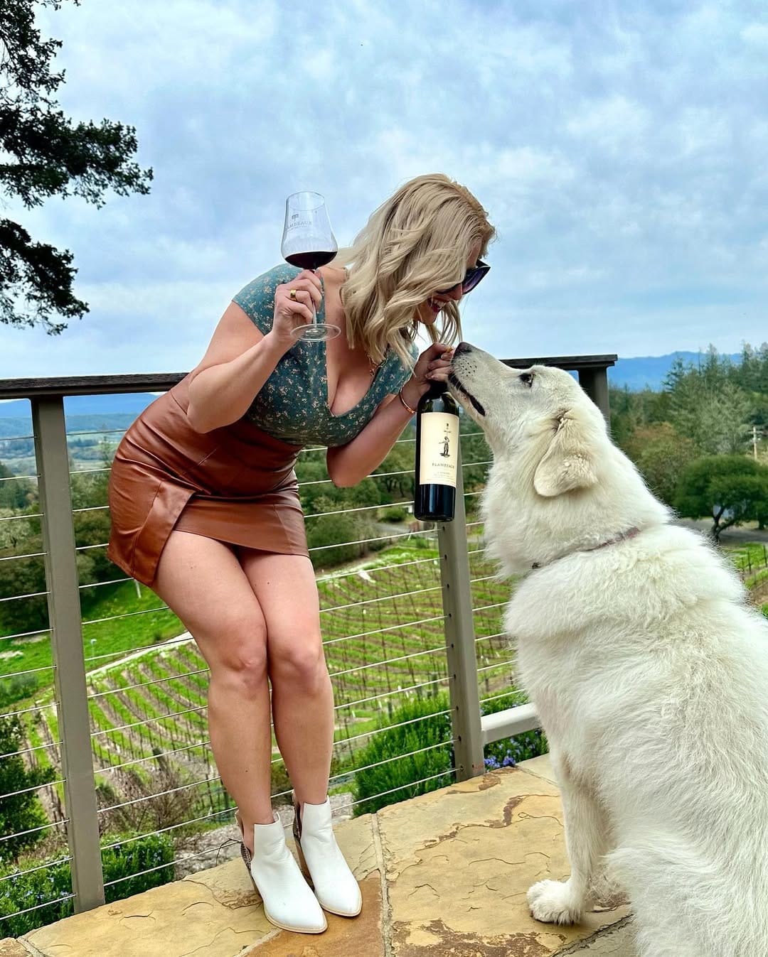 Post 4 by Hannah | Wine Marketing with Adventure on Instagram (carousel)