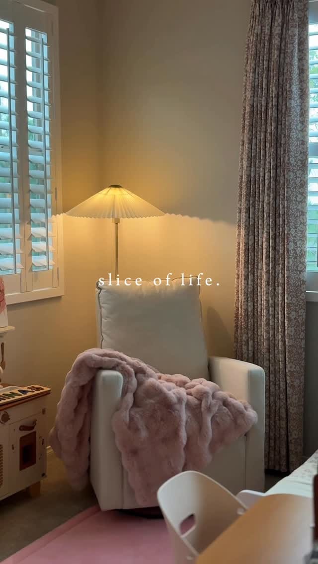 Post 5 by Latife on Instagram (video)