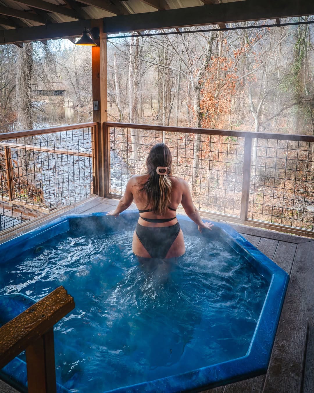 Post 7 by Faith Calhoun | Your Adventure Travel Bestie on Instagram (image)