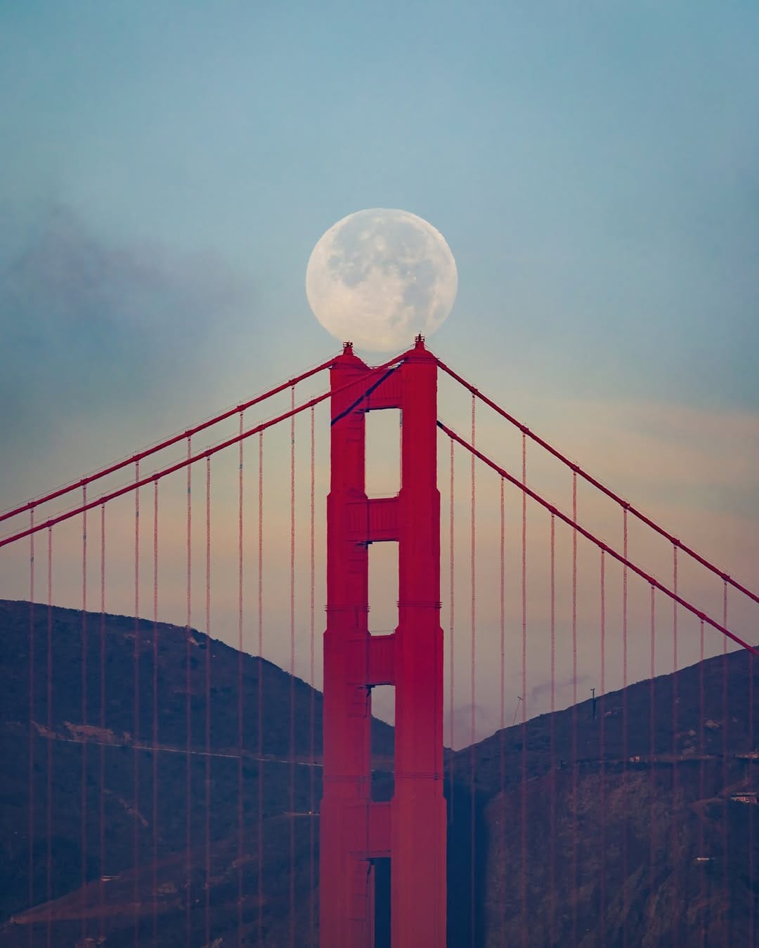 Post 7 by Corbin | Moon & Travel Photographer on Instagram (image)