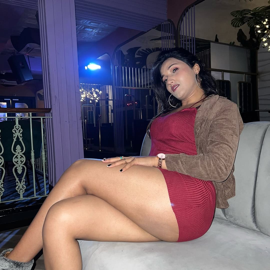 Post 9 by Anu Saini on Instagram (carousel)