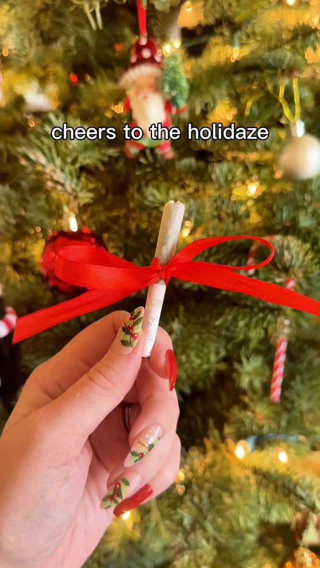 Post 10 by That High Couple on Instagram (video)