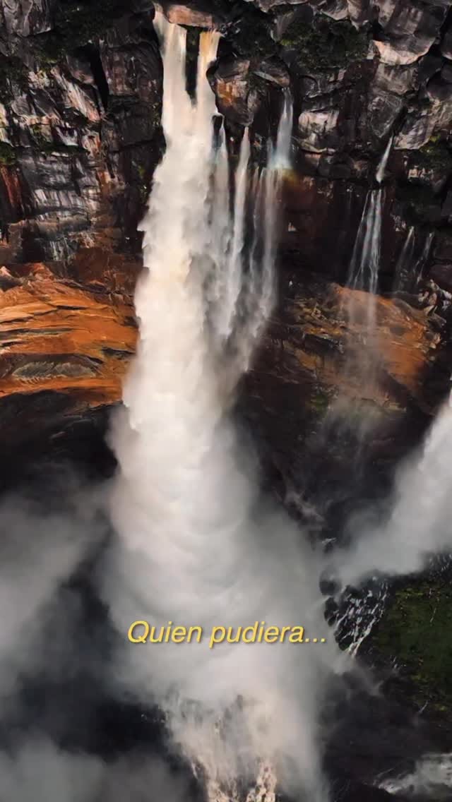 Post 9 by Dos Locos De Viaje on Instagram (video)