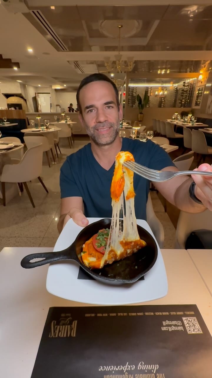 Post 6 by Yanni 🍴 Foody Fetish on Instagram (video)