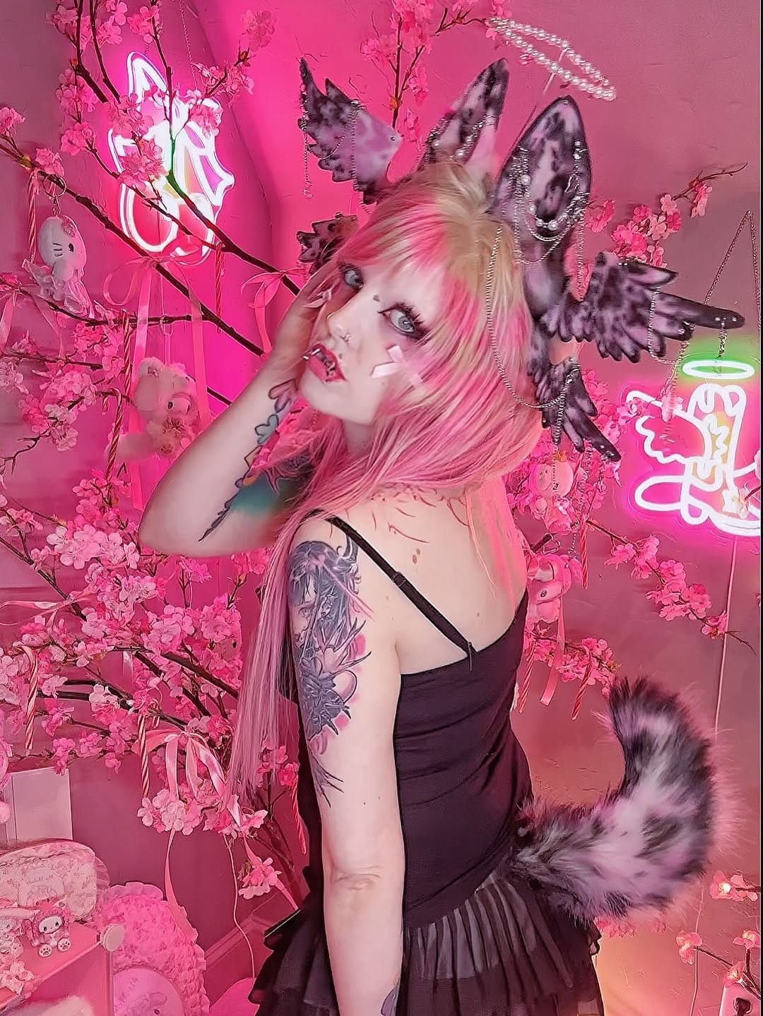 Post 7 by RIN — 💖✨YES, KAWAII IS ART✨💖 on Instagram (carousel)