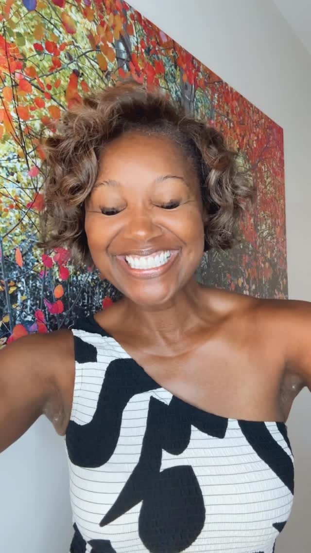 Post 9 by Shea Love ( Jennifer Bowers ) on Instagram (video)