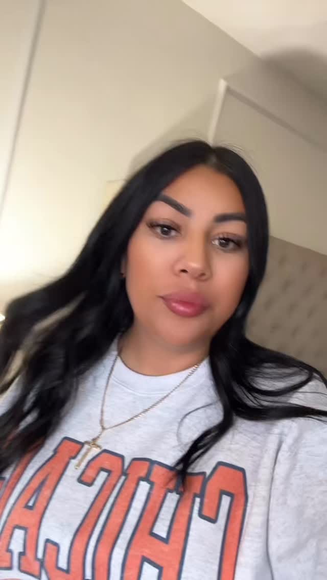 Post 6 by Vanessa Nguyen on Instagram (video)
