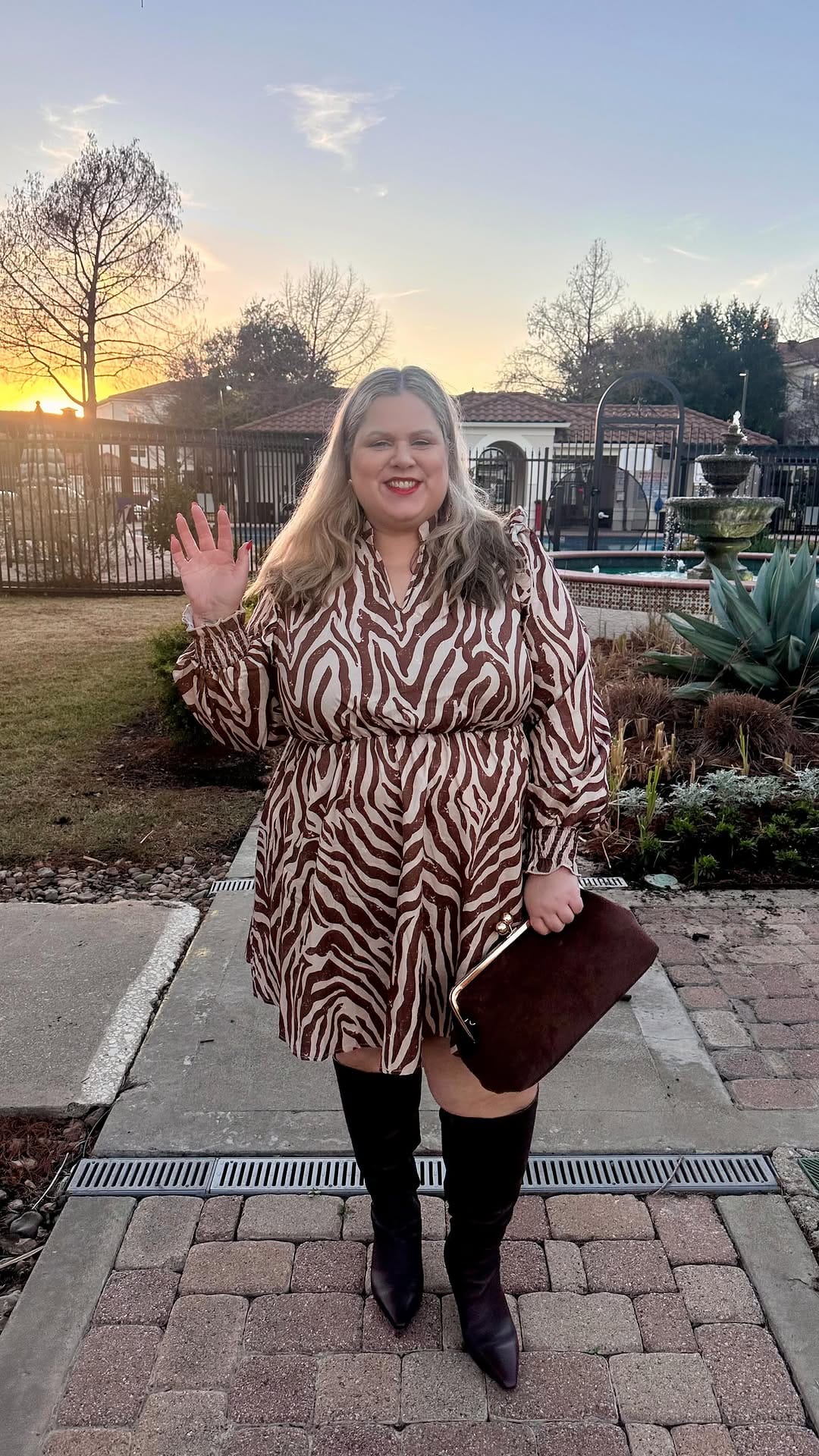 Post 4 by Sandae Cooke on Instagram (video)