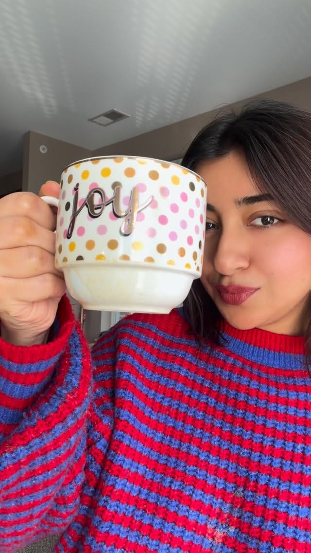 Post 8 by Sayani Roy on Instagram (video)