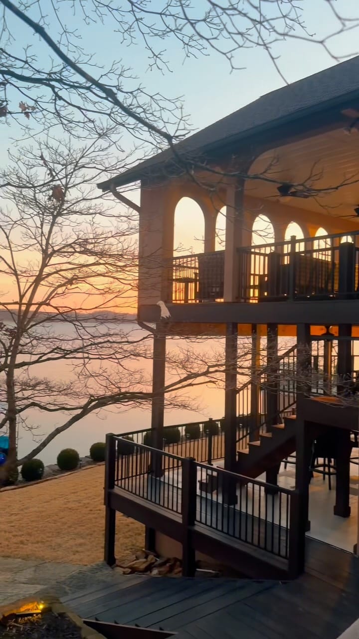 Post 5 by TRAVEL CONTENT CREATOR || Emily on Instagram (video)