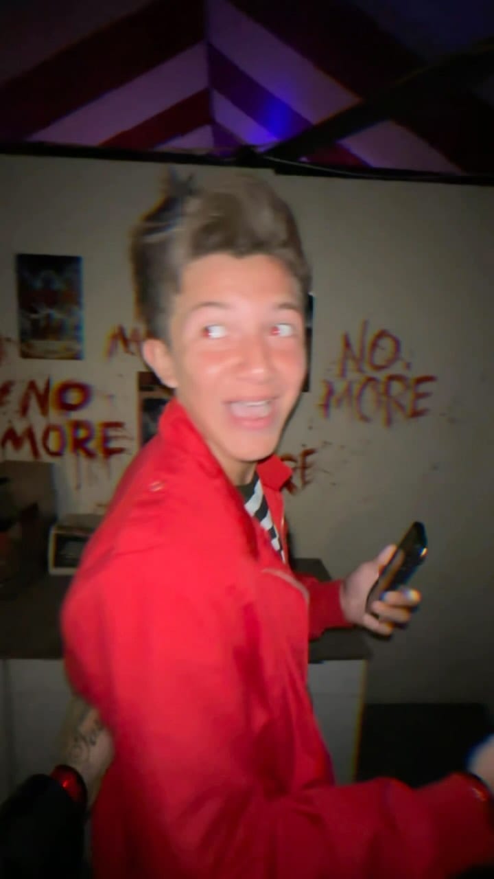 Post 4 by GAVIN DUH on Instagram (video)