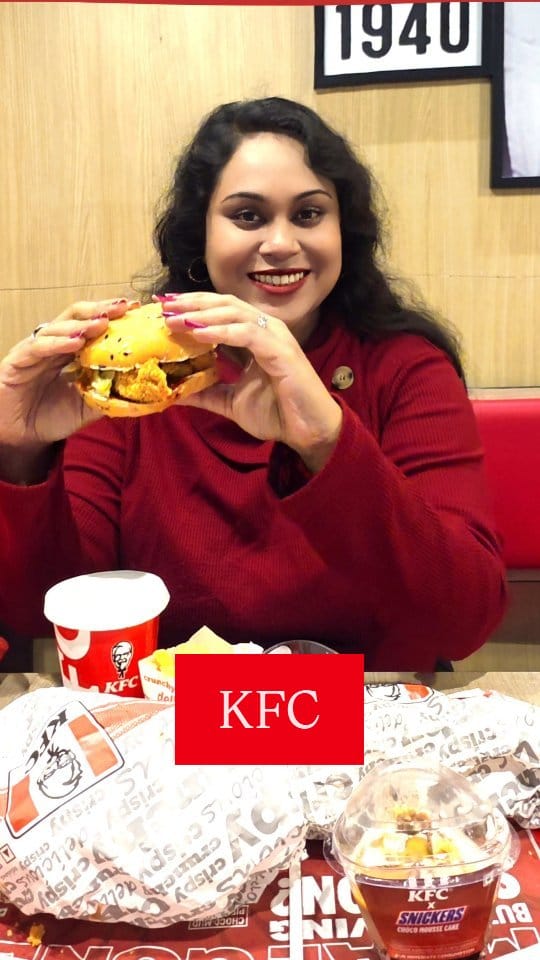 Post 1 by Mala Ray & Tanushree Ray👩‍🍳👩‍🍳 on Instagram (video)