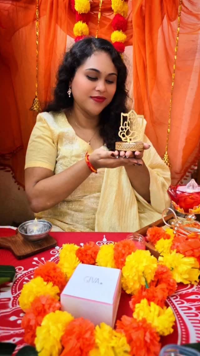 Post 7 by Mala Ray & Tanushree Ray👩‍🍳👩‍🍳 on Instagram (video)