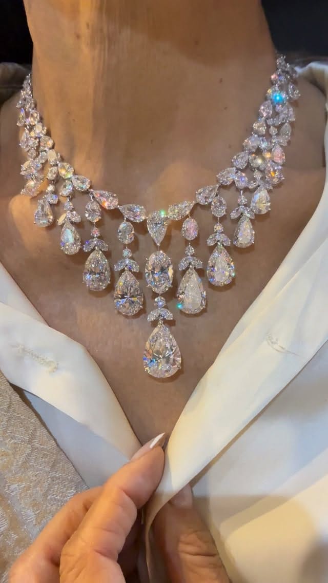 Post 8 by TRACEY ELLISON on Instagram (video)