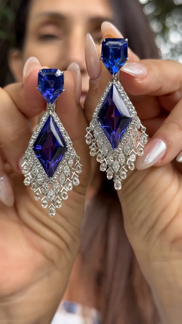 Post 7 by TRACEY ELLISON on Instagram (video)