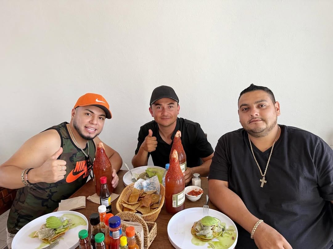 Post 1 by Jhuanes Mendoza on Instagram (carousel)