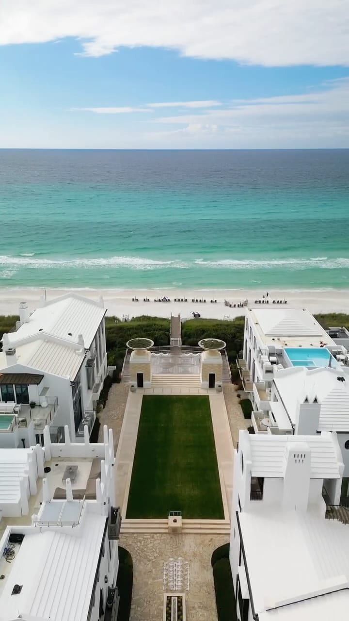 Post 6 by Courtney & Matt | Travel & Outdoor Adventure on Instagram (video)