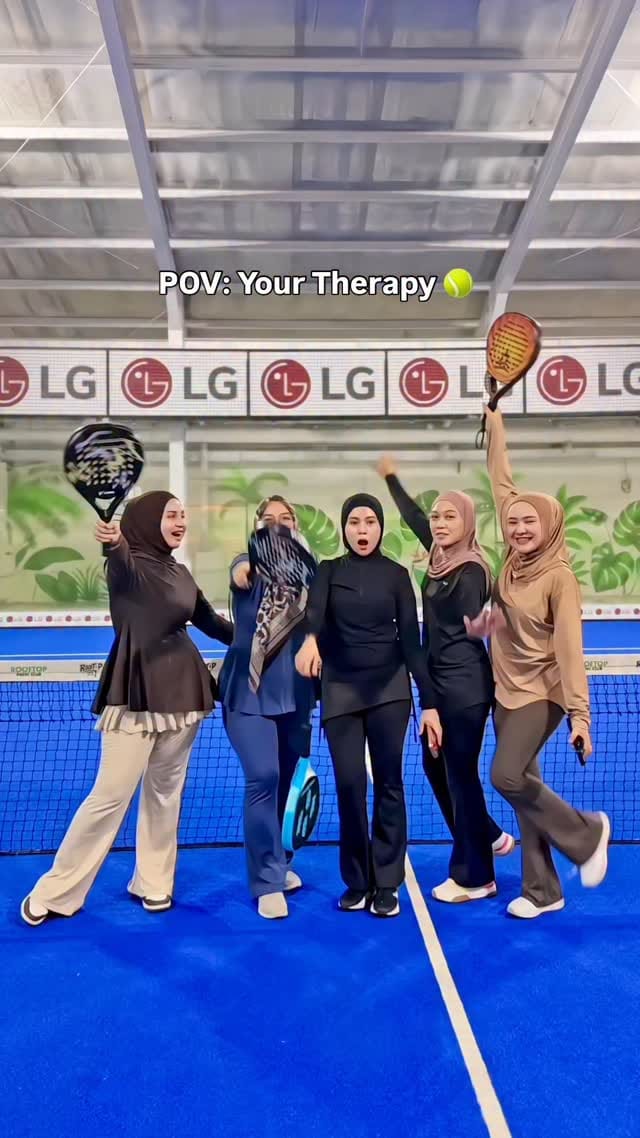 Post 8 by Wirriamae Azzahra on Instagram (video)
