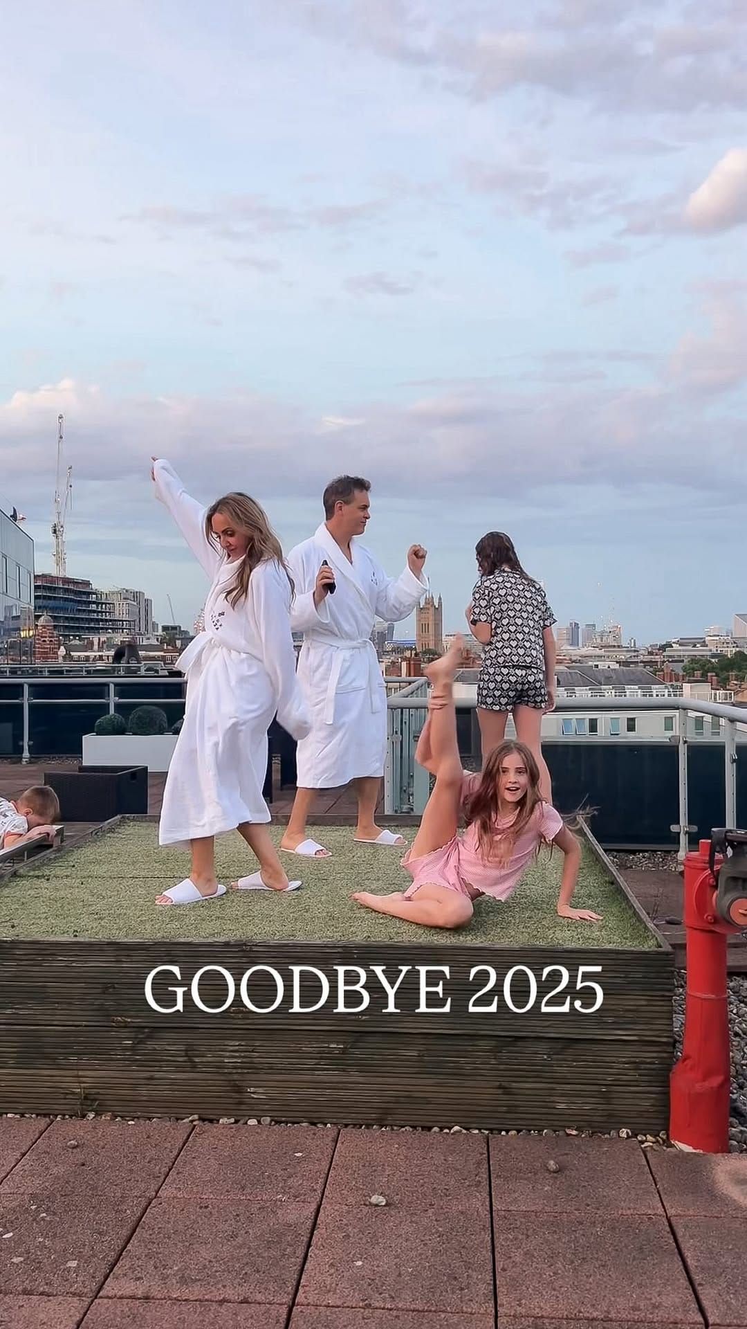 Post 6 by Meg Owen | Over 40 Beauty & Lifestyle on Instagram (video)