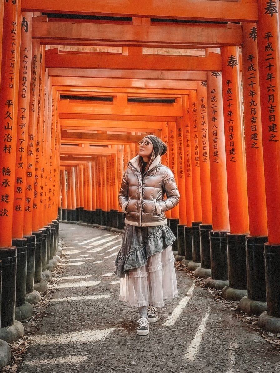Post 2 by 𝐀𝐍𝐂𝐇𝐘𝐈 𝐖𝐄𝐈 on Instagram (carousel)