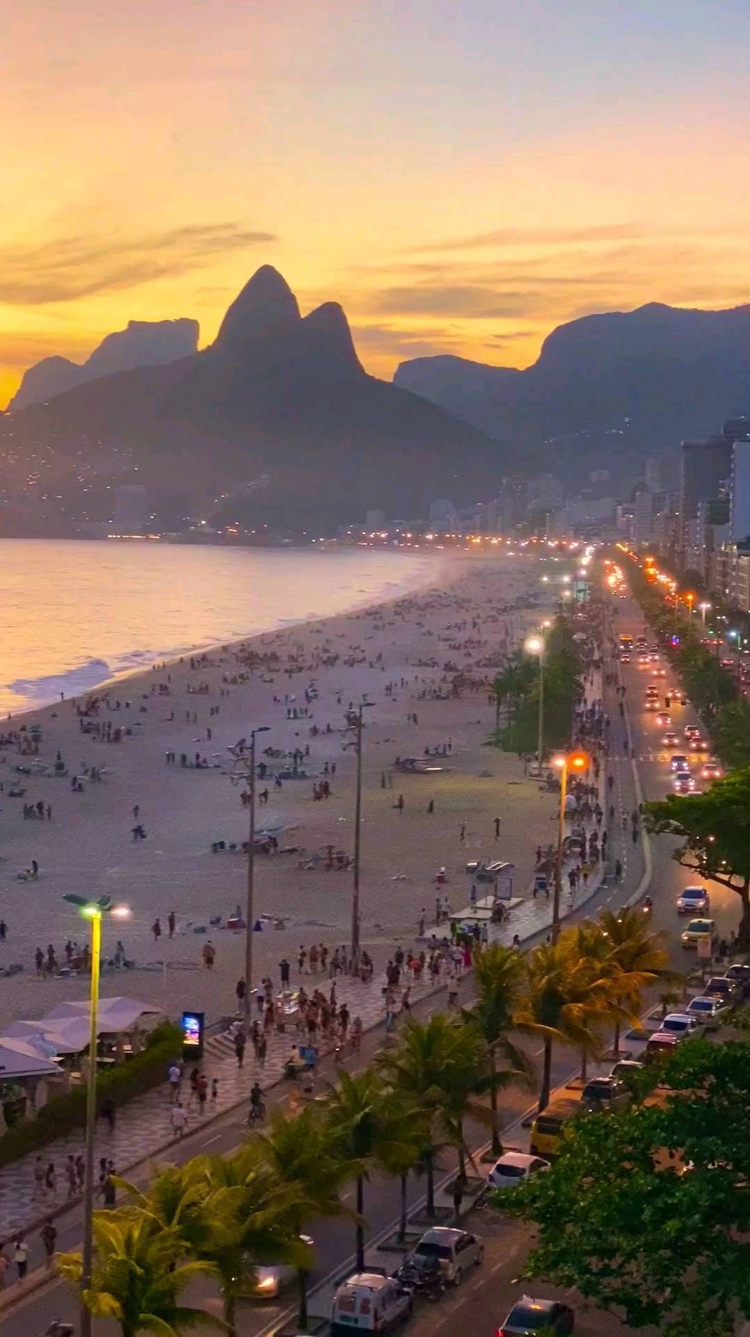 Post 6 by Claudio Bezerra - 🇧🇷🇺🇸 ✈️ on Instagram (video)