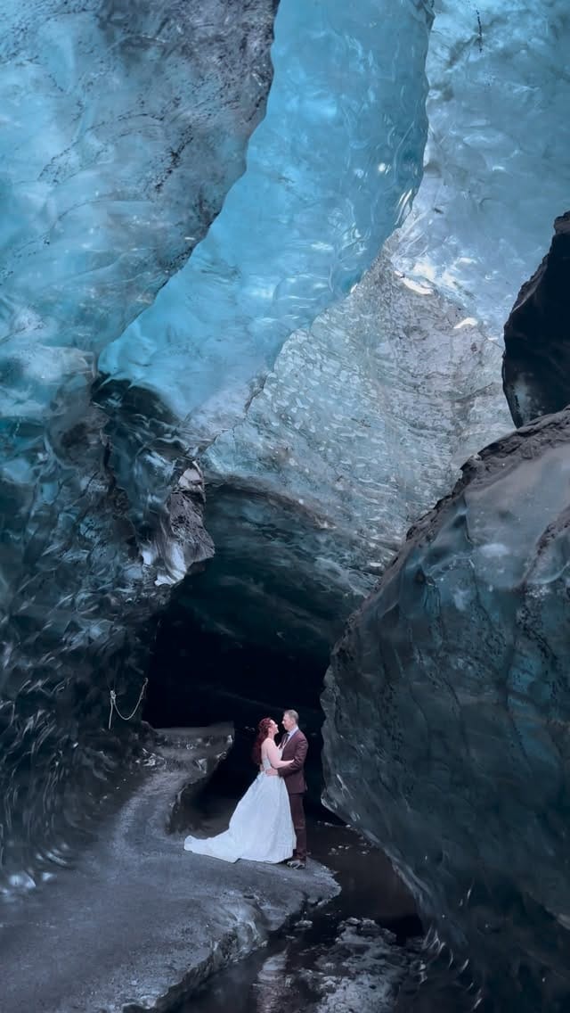 Post 1 by Zion National Park Elopement Photographer on Instagram (video)