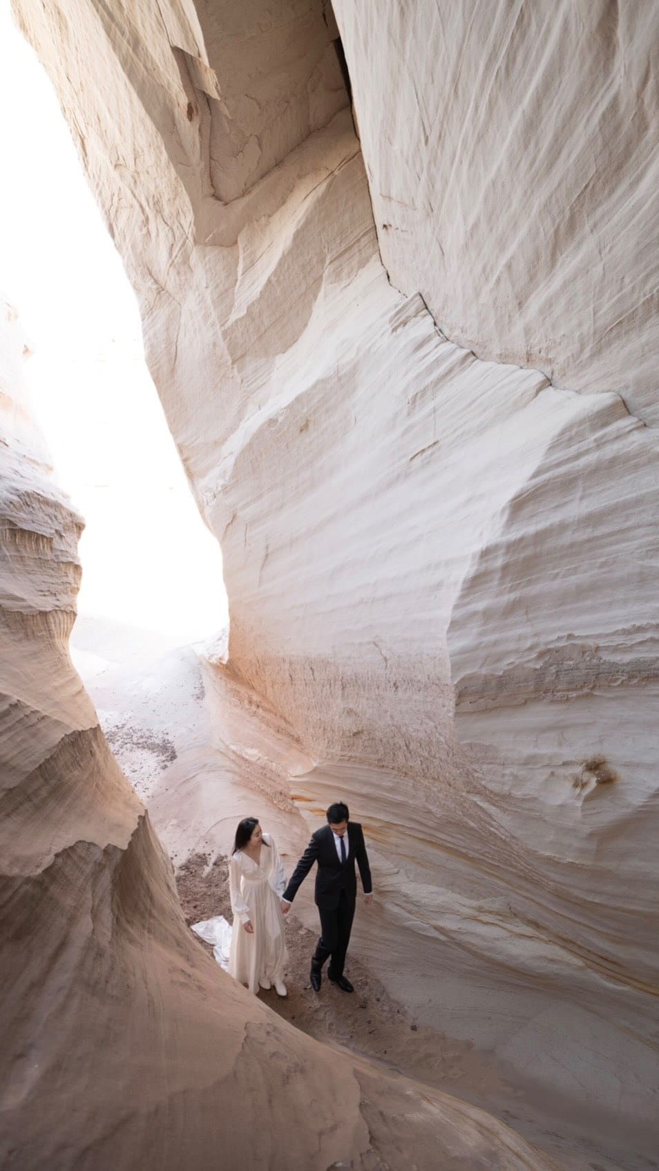 Post 5 by Zion National Park Elopement Photographer on Instagram (video)