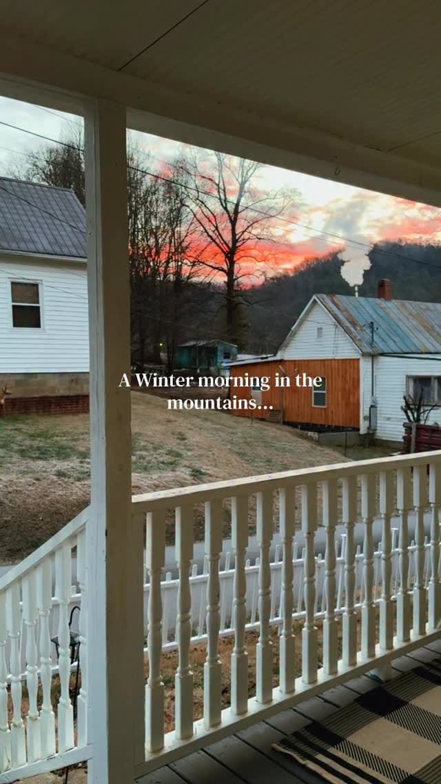 Post 4 by Kelly Ann on Instagram (video)