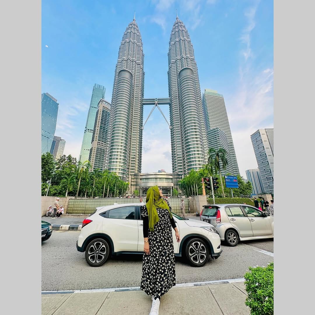 Post 7 by Mutahhara Mouri on Instagram (carousel)