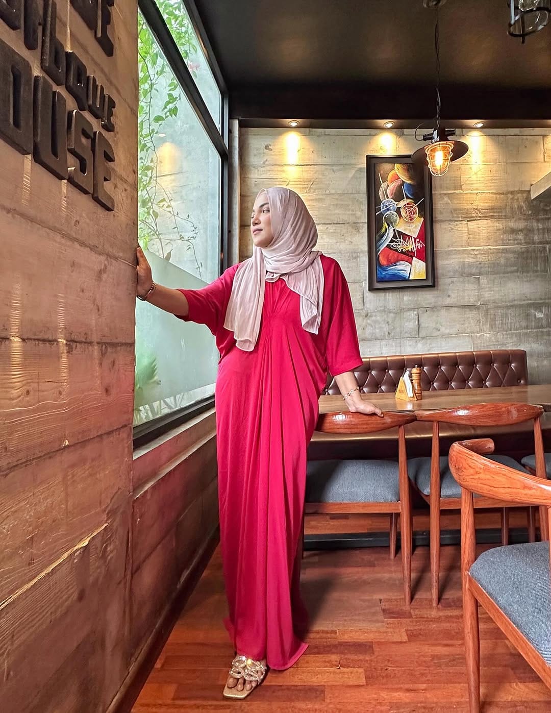Post 9 by Mutahhara Mouri on Instagram (carousel)