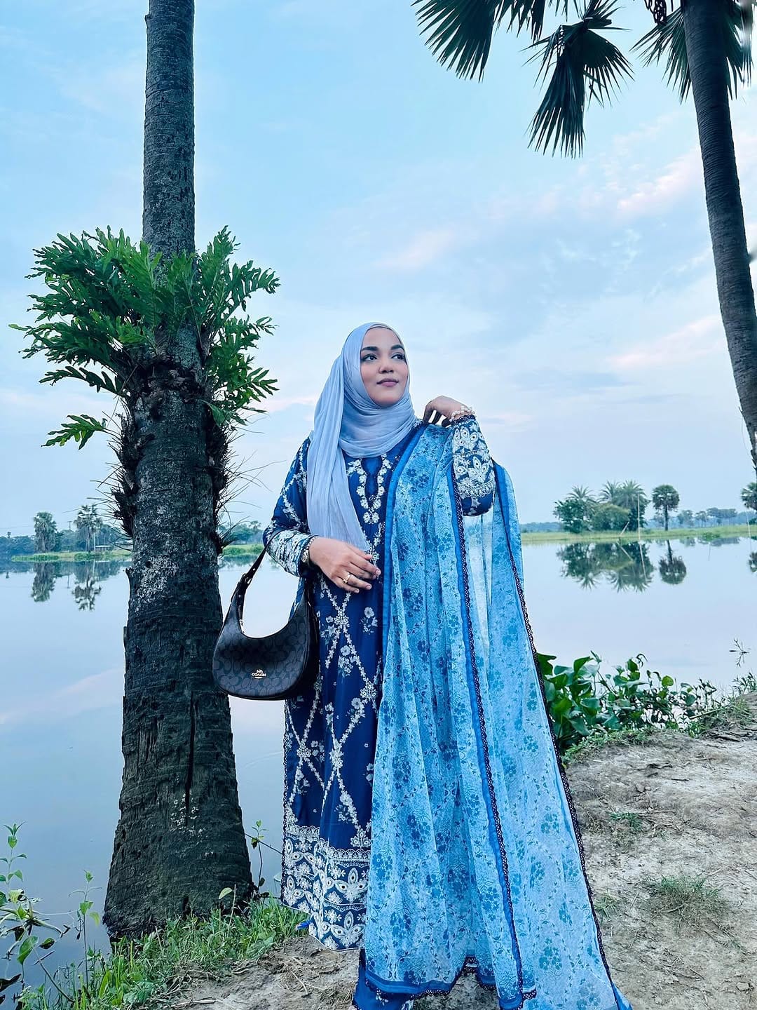 Post 5 by Mutahhara Mouri on Instagram (carousel)