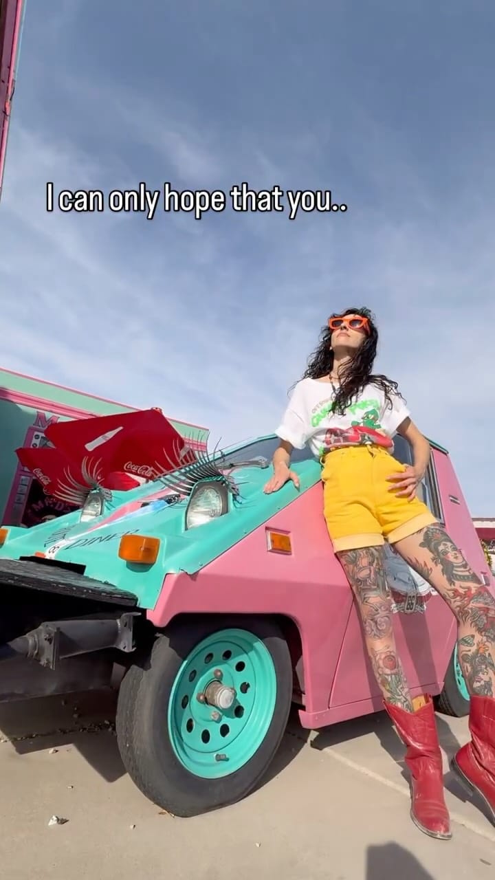 Post 1 by Annalee 💗🌈 on Instagram (video)
