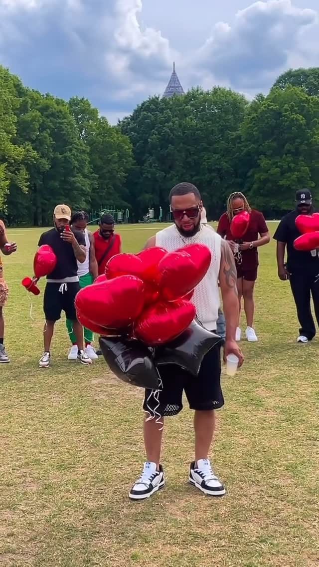 Post 5 by @dacoverboi on Instagram (video)