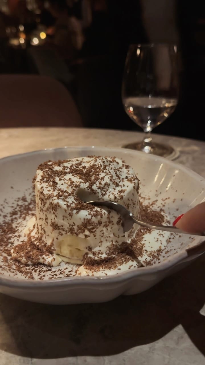 Post 8 by Food | Delicious | Dessert on Instagram (video)