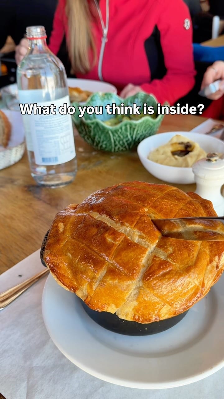 Post 2 by Food | Delicious | Dessert on Instagram (video)